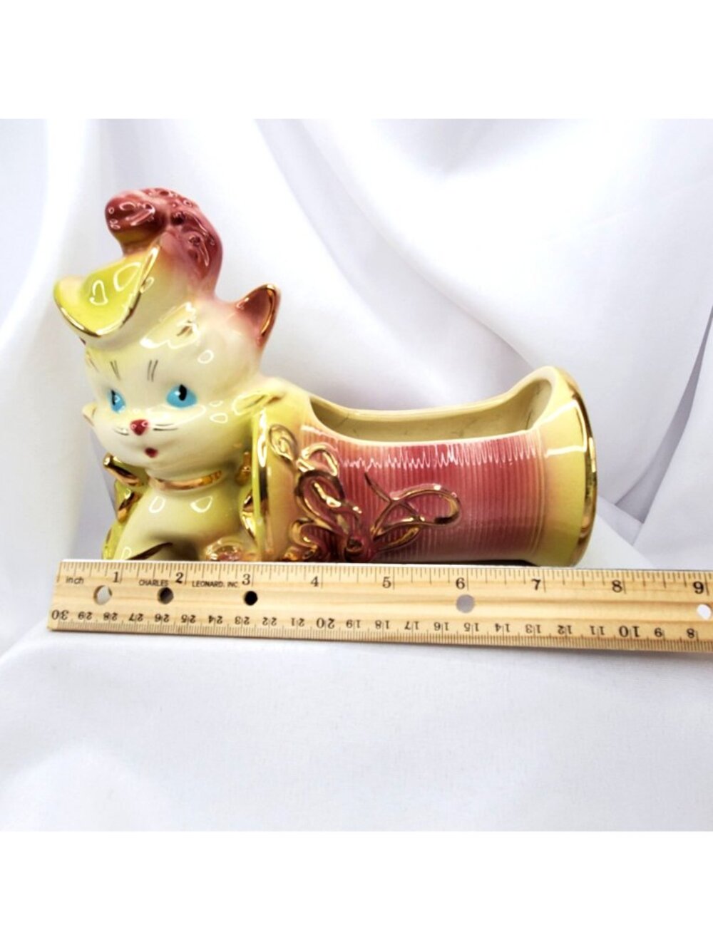 VTG Hull Pottery USA Ceramic Cat Figurine Planter 89 Pink & Yellow Gold Accents - Picture 6 of 15